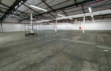 Imagem 6: Galpão para Locação em São Paulo, Brás, 6 banheiros, 10 vagas