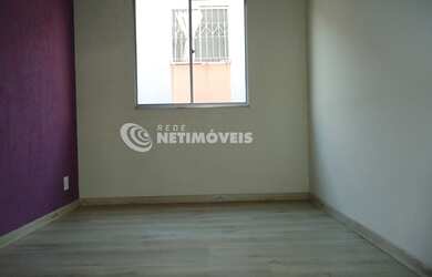 Imagem: O apartamento possui 3 Dormitórios, 1 Banheiro, 1 Vaga na garagem