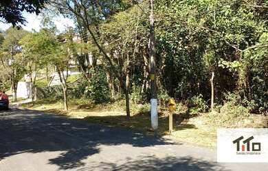 Imagem: O terreno possui 1270m² de Área e está localizado em Serra