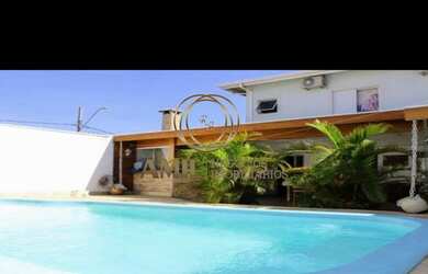 Imagem: A casa em condomínio possui 3 Dormitórios, 4 Banheiros, 2