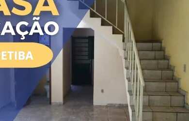 Imagem: A casa possui 2 Dormitórios, 2 Banheiros, 1 Vaga na garagem