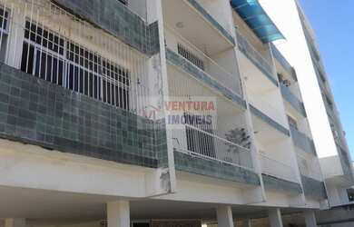 Imagem: O apartamento possui 3 Dormitórios, 1 Banheiro, 2 Vagas na