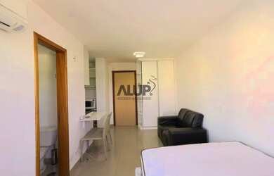 Imagem: O apartamento possui 1 Dormitório, 1 Banheiro, 1 Vaga na garagem