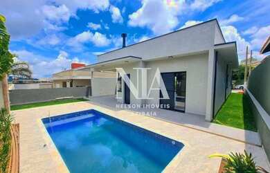 Imagem: A casa em condomínio à venda possui 3 Dormitórios, 4 Banheiros