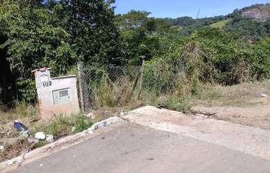 Imagem 2: Terreno. 400m² de Área