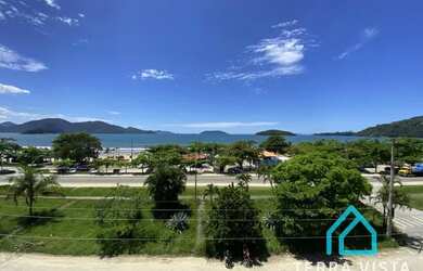 Imagem 1: 11 chalés mais ponto comercial a venda frente mar na Praia de Maranduba...