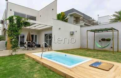 Imagem 12: Venda Casa com 200,00 metroQuadrado, 3 dormitório s , 4 vaga s . Swiss...