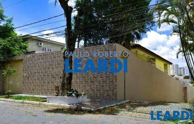 Imagem: CASA ASSOBRADADA - PLANALTO PAULISTA - SP