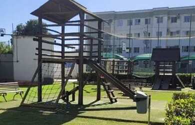 Imagem: O apartamento possui 2 Dormitórios, 1 Banheiro, 1 Vaga na garagem