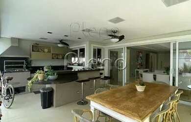 Imagem: A casa em condomínio possui 3 Dormitórios, 4 Banheiros, 4