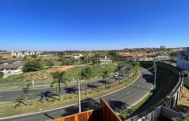 Imagem 5: Venda Casa com 320,00 metroQuadrado, 3 dormitório s , 2 vaga s . Swiss...