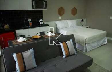 Imagem: O studio possui 1 Dormitório, 1 Banheiro, 1 Vaga na garagem