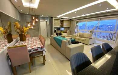 Imagem: O apartamento possui 3 Dormitórios, 1 Banheiro, 1 Vaga na garagem