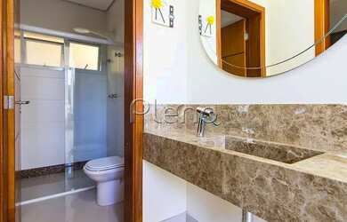 Imagem 15: Venda e locação Casa com 450,00 metroQuadrado, 4 dormitório s , 2 vaga...