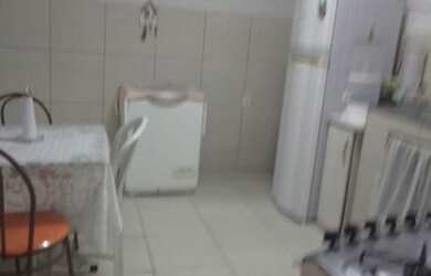 Imagem 4: Vendo casa Niterói. Varanda, 100m² de Área, 2 Banheirose2 Dormitórios