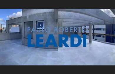 Imagem: O apartamento possui 3 Dormitórios, 2 Banheiros, 3 Vagas na