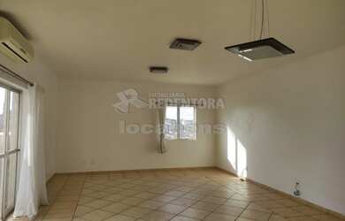 Imagem: O apartamento possui 3 Dormitórios, 3 Banheiros, 2 Vagas na