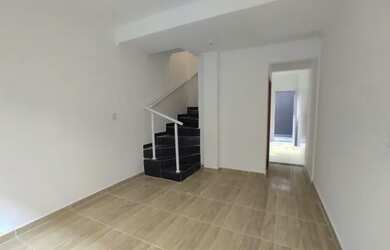 Imagem: Casa com 2 dormitórios à venda, 60 m² por R$ 258.000,00