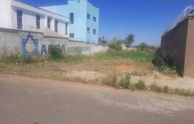 Imagem: O terreno possui 360m² de Área e está localizado em Setor