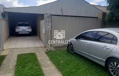 Imagem: A casa possui 1 Dormitório, 2 Banheiros, 2 Vagas na garagem