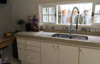 Imagem 4: Casa Residência em Jaú. Piscina, Churrasqueira, VarandaeÁrea de serviço