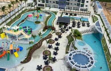 Imagem: O quarto possui 1 Dormitório, Acomodam 4 pessoas, 1 Vaga na