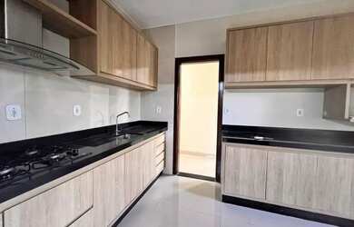 Imagem 6: OPORTUNIDADE IMPERDÍVEL LINDA CASA ESPAÇOSA E COMPLETA MF