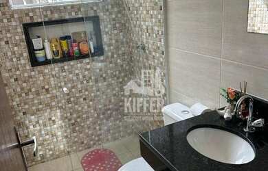 Imagem 8: Excelente Imóvel com dois Quartos, sendo um com Suíte, Sala ampla, Banheiro,...