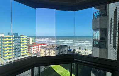 Imagem: O apartamento possui 1 Dormitório, 2 Banheiros, 1 Vaga na garagem