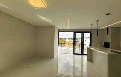 Imagem 10: Casa Alto Padrão em condomínio de luxo com portaria 24 horas