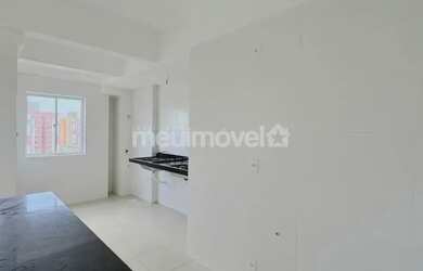 Imagem: O apartamento possui 3 Dormitórios, 1 Banheiro, 1 Vaga na garagem