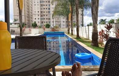 Imagem: O apartamento possui 2 Dormitórios, 1 Banheiro, 1 Vaga na garagem