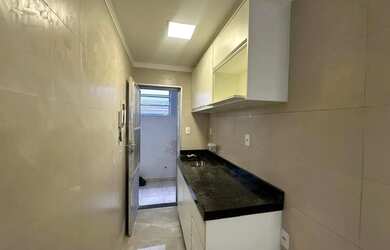 Imagem 9: Kitnet à venda com 33m2 para 1 quarto, e 1 vaga rorativa em Canto do Forte - Praia Grande