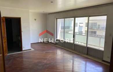 Imagem: O apartamento possui 2 Dormitórios, 3 Banheiros, 2 Vagas na