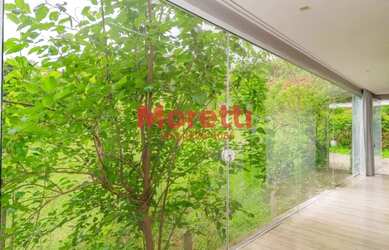 Imagem: A casa em condomínio possui 2 Dormitórios, 2 Banheiros, 1