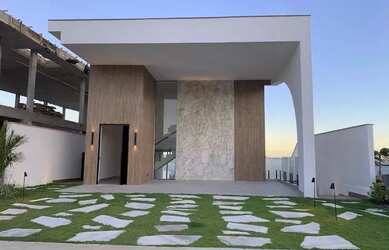 Imagem: A casa em condomínio possui 3 Dormitórios, 4 Banheiros, 4