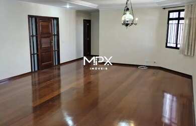 Imagem: O apartamento possui 4 Dormitórios, 4 Banheiros, 3 Vagas na