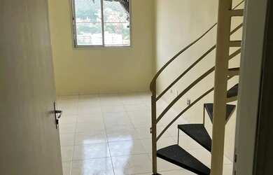 Imagem: O apartamento possui 2 Dormitórios, 2 Banheiros, 2 Vagas na