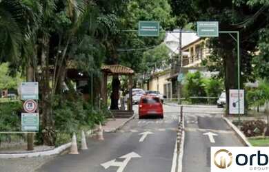 Imagem: A casa em condomínio à venda possui 3 Dormitórios, 4 Banheiros