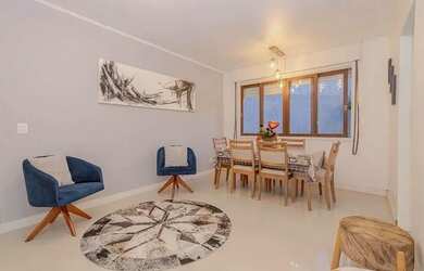 Imagem: O apartamento possui 3 Dormitórios, 2 Banheiros, 2 Vagas na