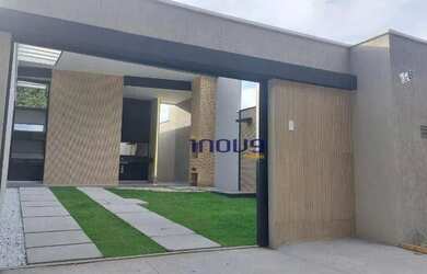 Imagem: A casa possui 3 Dormitórios, 3 Banheiros, 3 Vagas na garagem