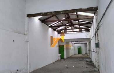 Imagem: Galpão para alugar, 220 m² por R$ 6.000,00/mês - Centro