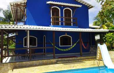 Imagem: A casa em condomínio possui 4 Dormitórios, 4 Banheiros, 4