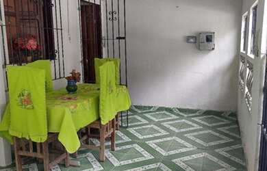 Imagem: O apartamento possui 2 Dormitórios, 1 Banheiro, 2 Vagas na