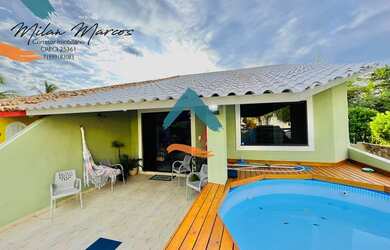 Imagem: A casa em condomínio possui 4 Dormitórios, 3 Banheiros, 2