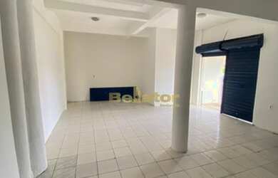 Imagem: O depósito possui 35m² de Área e está localizado em Prefeito