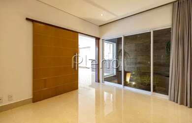 Imagem 8: Venda Casa com 320,00 metroQuadrado, 4 dormitório s , 2 vaga s . Swiss...