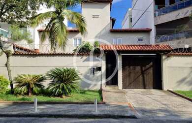 Imagem: A casa em condomínio possui 3 Dormitórios, 3 Banheiros, 1