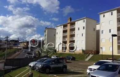 Imagem: O apartamento possui 3 Dormitórios, 1 Banheiro, 1 Vaga na garagem