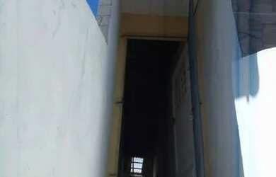 Imagem 1: Casa pra alugar. 1 Banheiroe2 Dormitórios